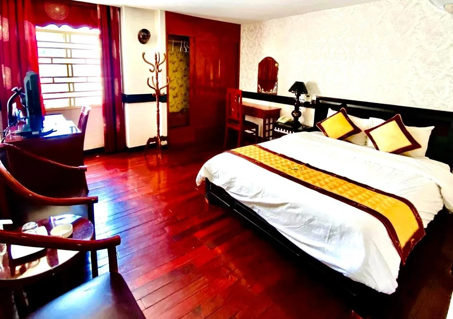 Phuong Dong Hotel Dn By -Bay Luxury Da Nang